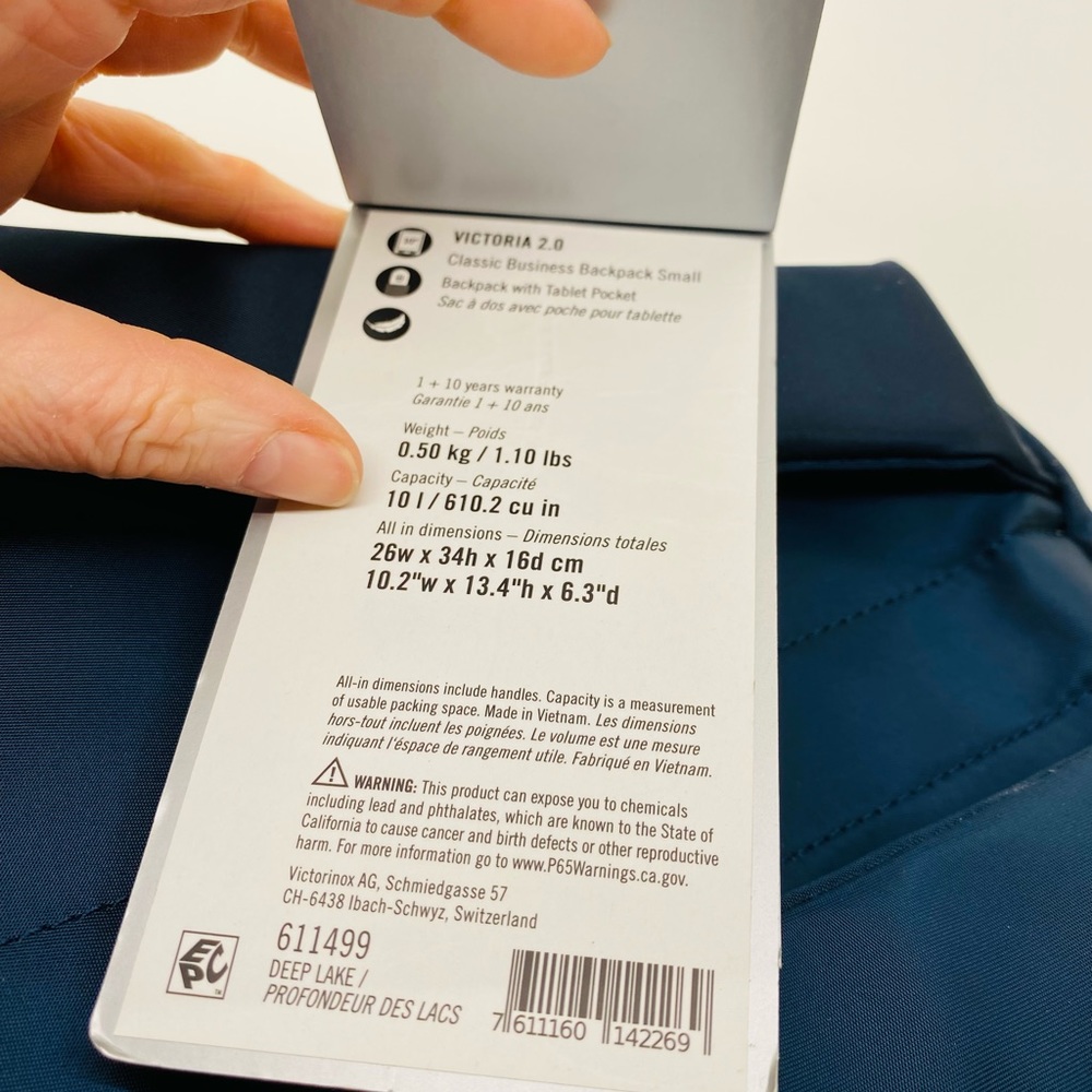 NWT Victoinox Victoria Classic Business Backpack Small, Deep Lake (Blue) - Picture 8 of 13